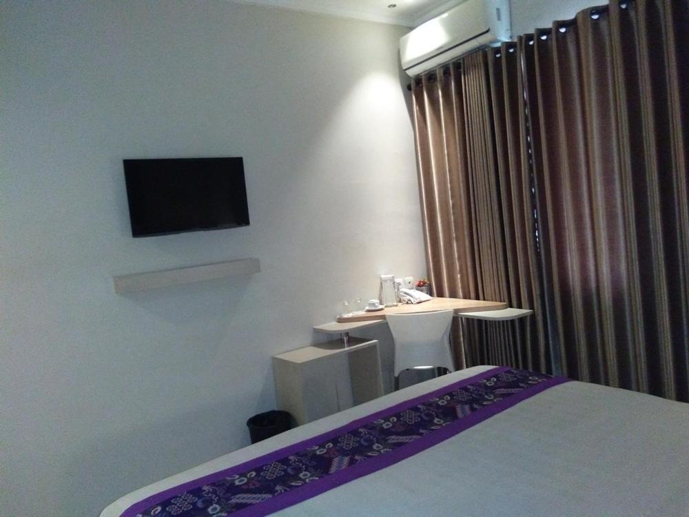 Laxston Hotel Yogyakarta Extérieur photo